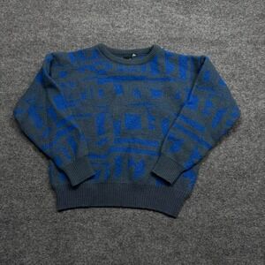 Vintage Delta Switzerland Wool Sweater Size Small